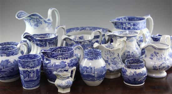 A group of Copeland Spode Italian pattern blue and white wares, 20th century, tallest 9in. (16)